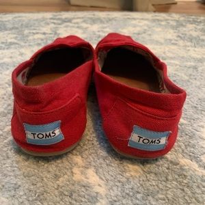 Red Toms